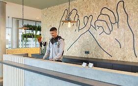 Holiday Inn - The Niu, Amity By Ihg  3*
